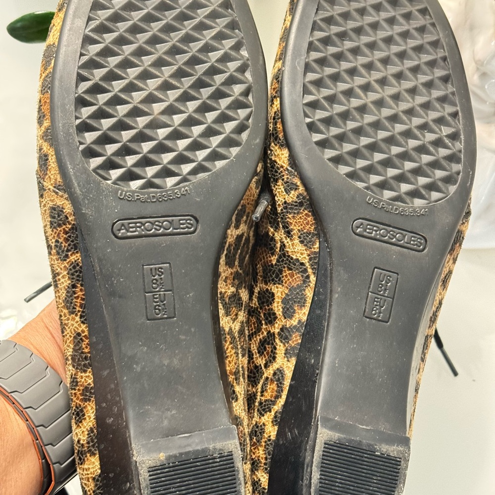 AEROSOLES Leopard Print Lace-Up Flats - Black & Brown US 8.5 - Picture 8 of 11